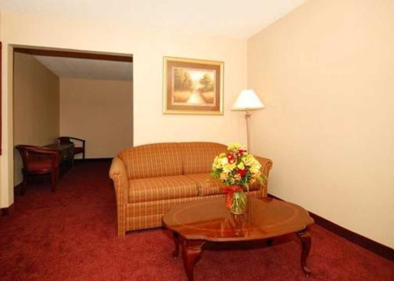 Rodeway Inn Norfolk Kültér fotó